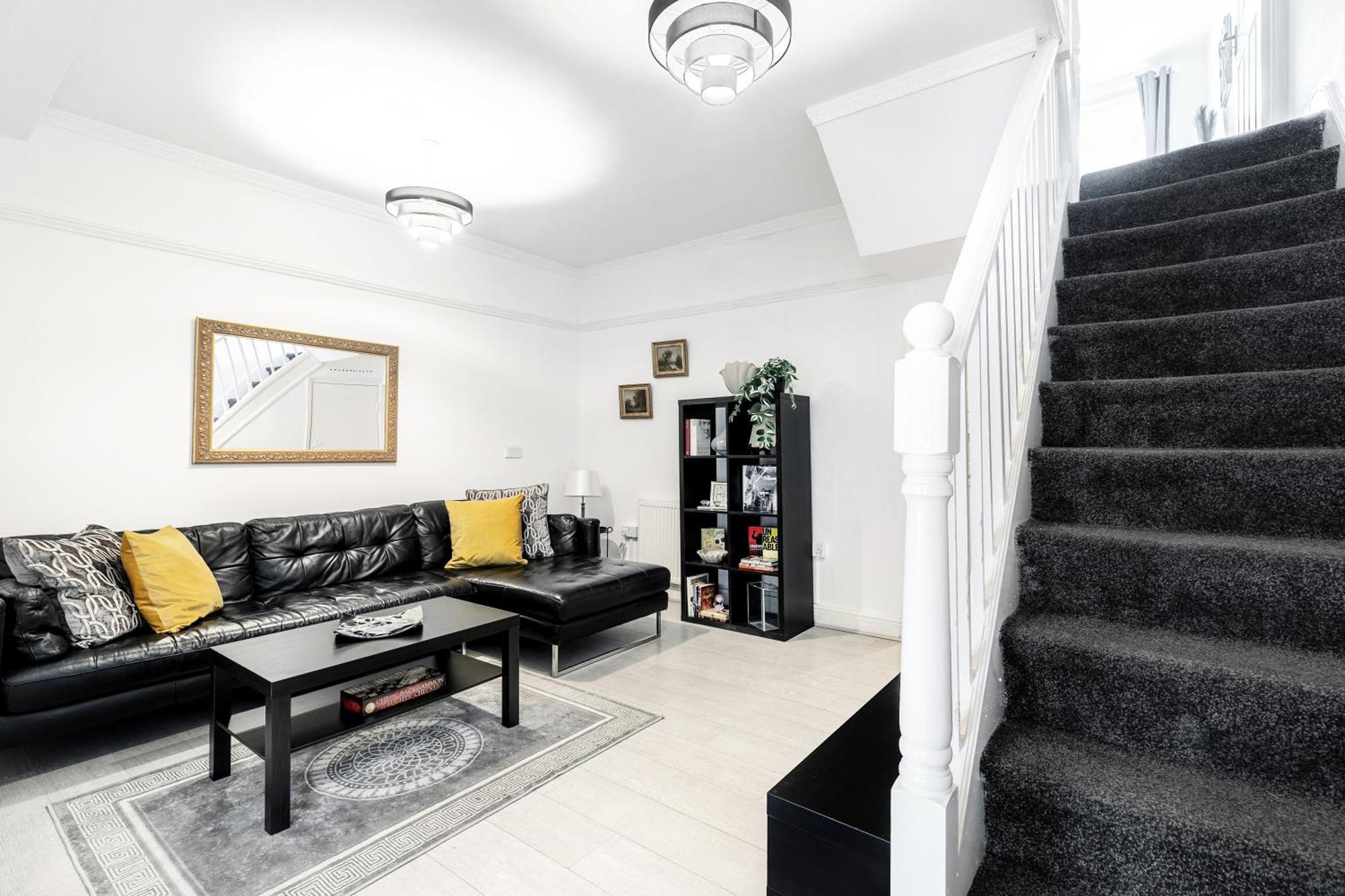 Casa vacanze Beautiful 4-bed House With Garden In Londra